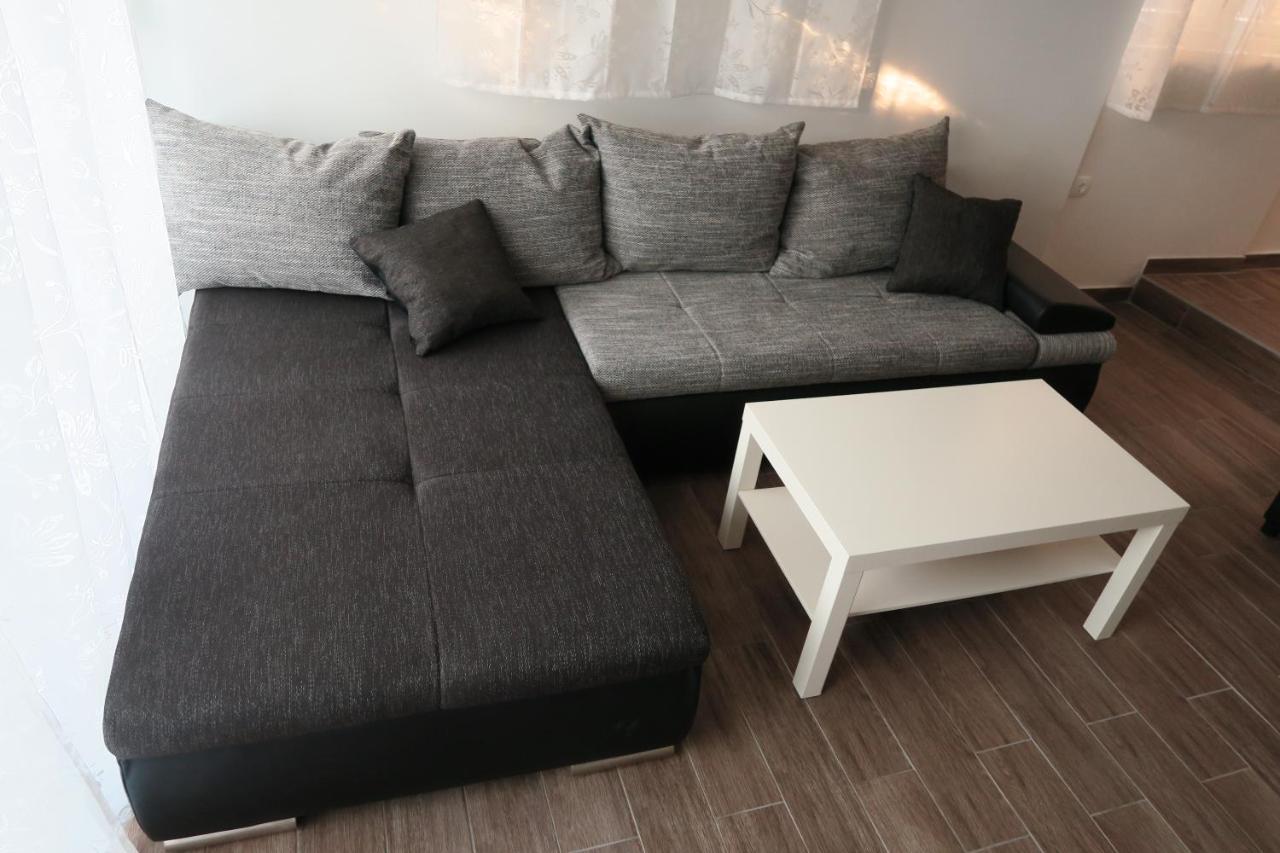 Holiday Home Ljubicic Baška Kültér fotó