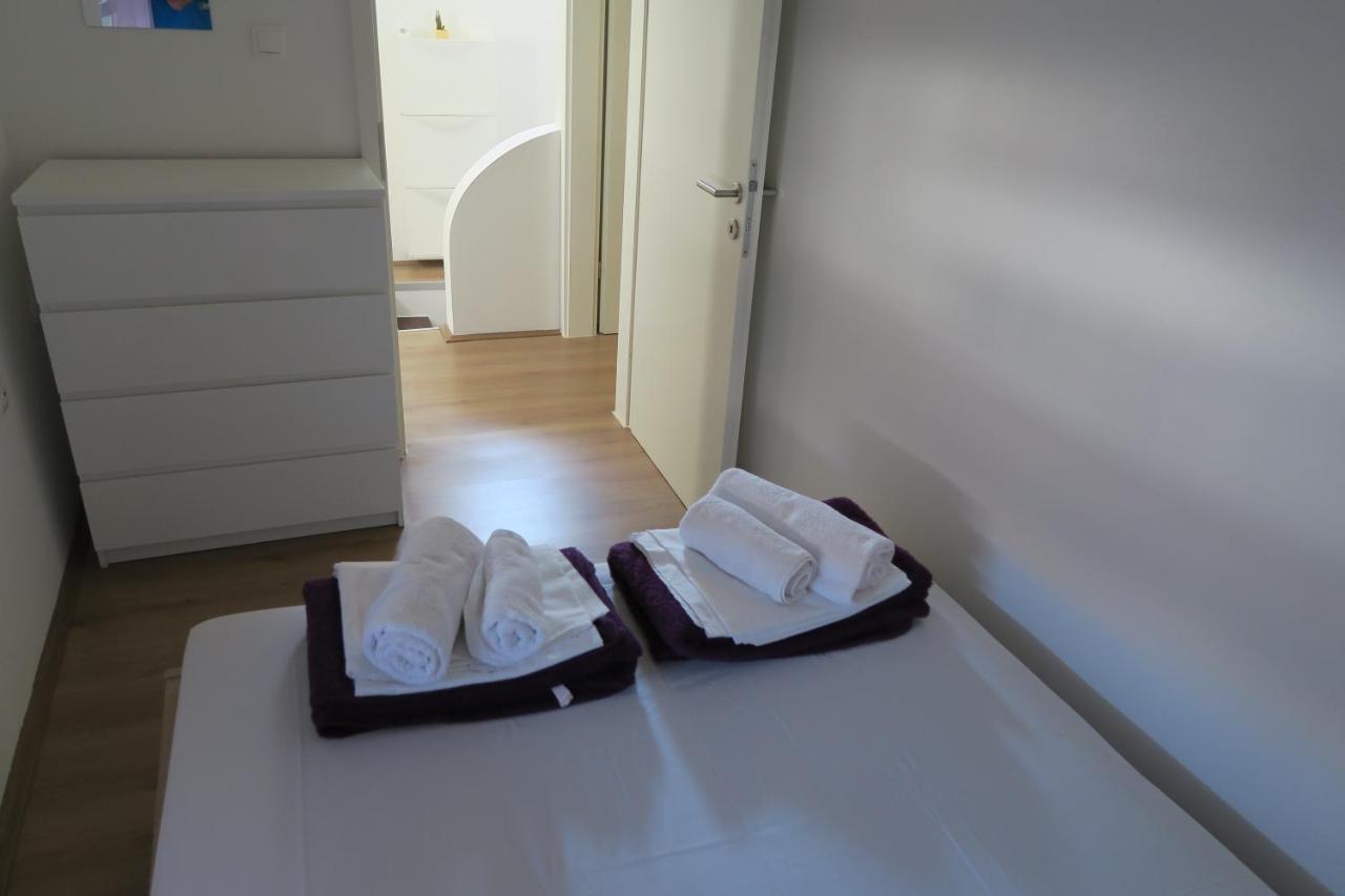 Holiday Home Ljubicic Baška Kültér fotó